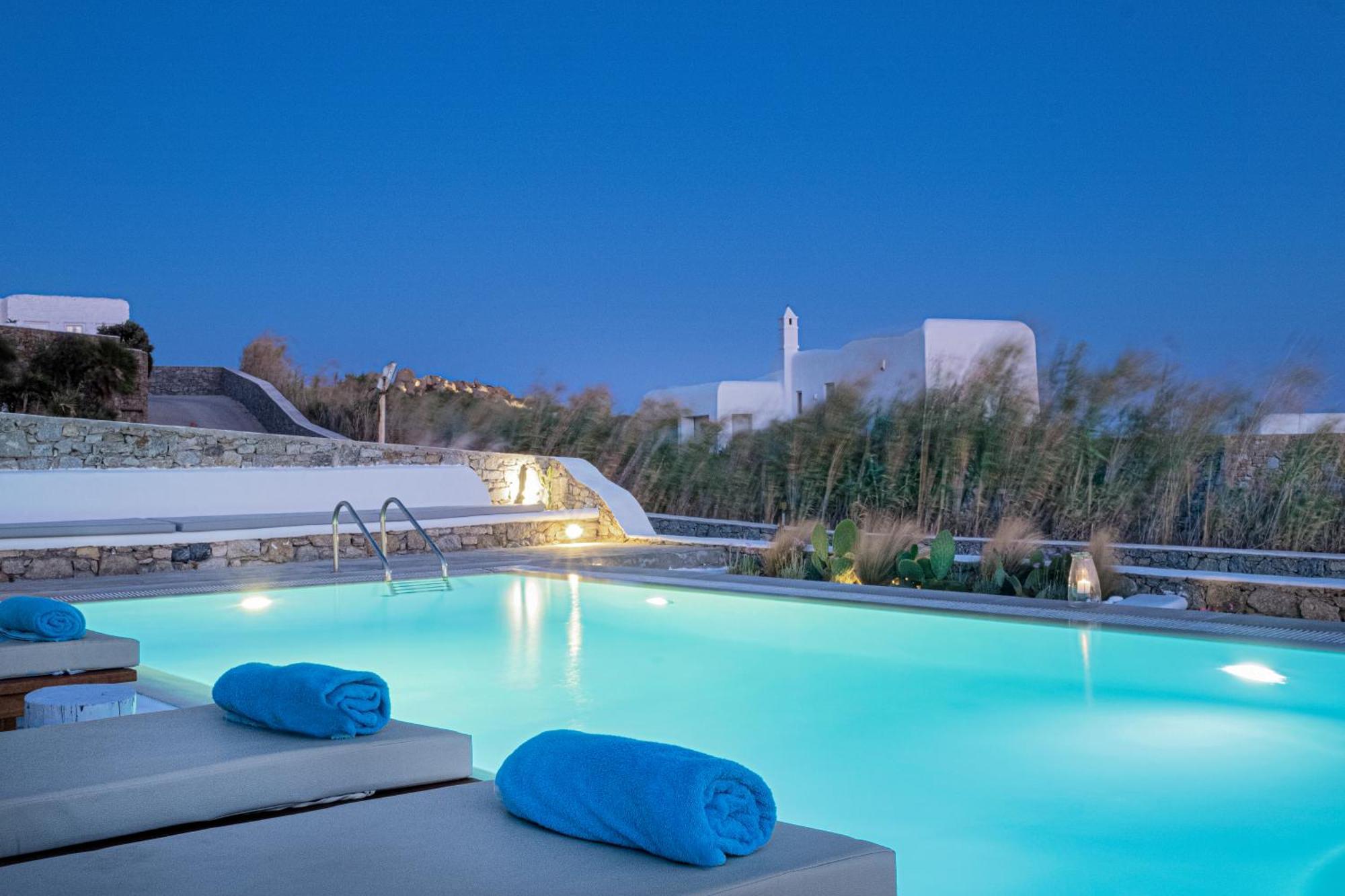 Mando Pool Villas W Sea Views - Five Bedrooms Super Paradise Beach  Exteriér fotografie